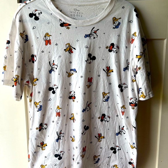 Disney Mickey And Friends Short Sleeve Tee - Picture 1 of 4